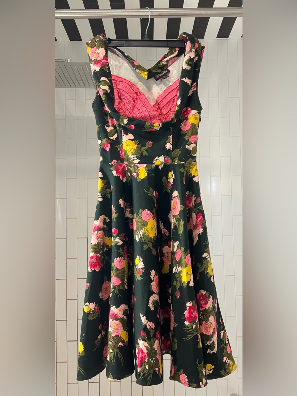 Trashy Diva Honey Dress in Diva Rose print